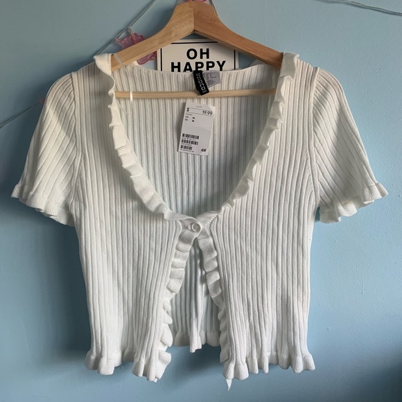 💕H&M ruffle trimmed ribbed white cardigan💕 - Picture 2 of 3
